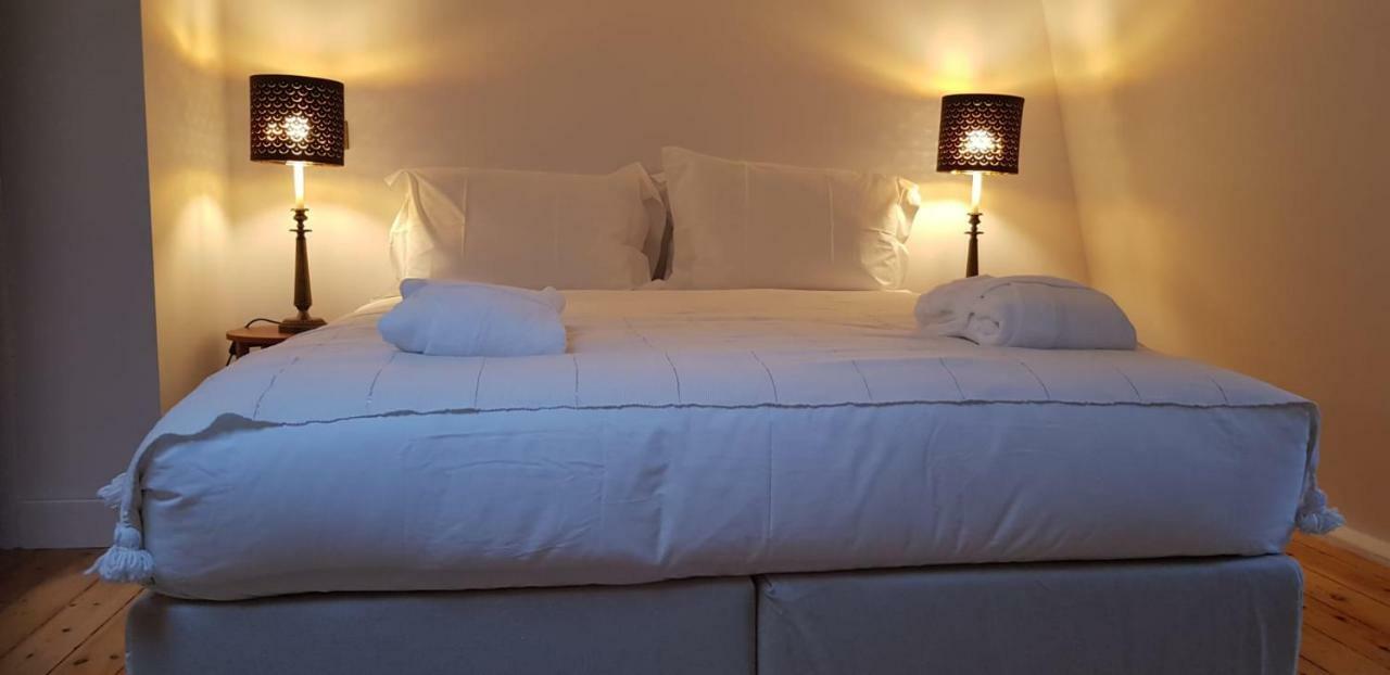 Les Grands Arbres Bed & Breakfast Брюксел Екстериор снимка